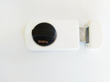 6784/799-3K gombos felsőzár fehér