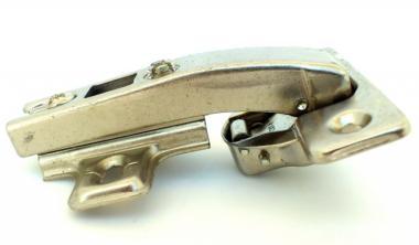 Bútor kivetőpánt   90 fokos pillérpánt