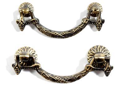 Bútorfogantyú fém C-1001  64mm antik