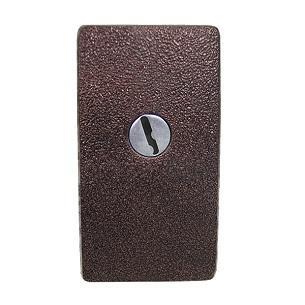 Hevederzár pajzs barna