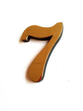 Ajtószám réz 50mm 7