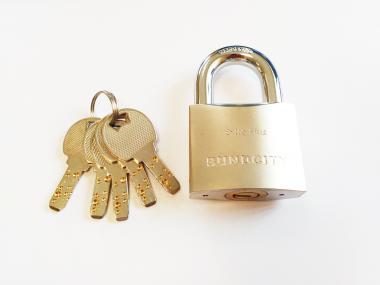 Lakat Kinai króm 50mm 5k fúrtkulcsos