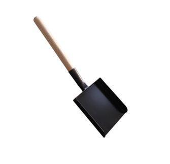 Kazánlapát fa nyéllel