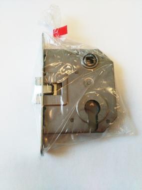 Elzett Róna 55 cly bevésőzár