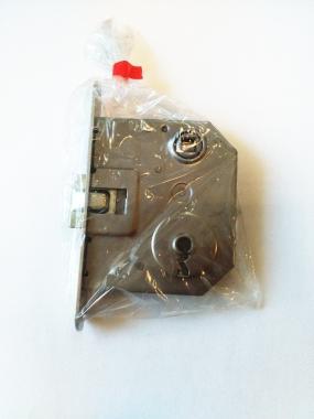 Elzett Róna 55 kly bevésőzár