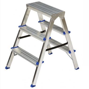 Létra két oldalt járható alu. 2x3 fokos