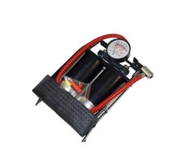 Pumpa lábbal működő 2 dugattyúval